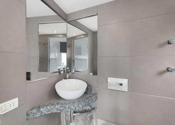 Tucadam * Costa Adeje